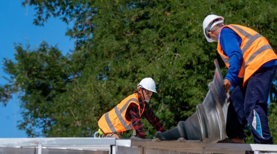 Professional metal roof installation in Hyattville, WY